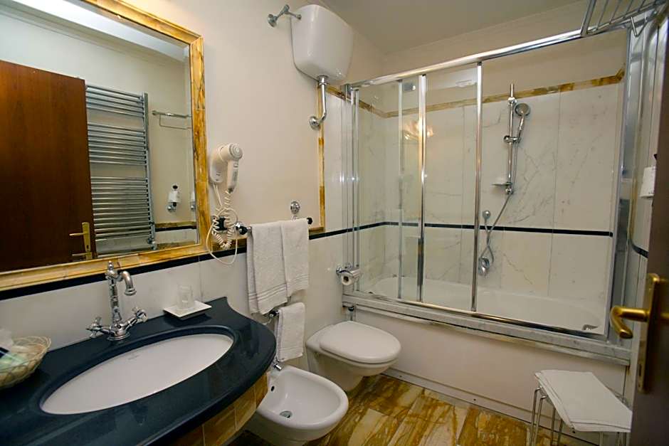 Domus Florentiae Hotel