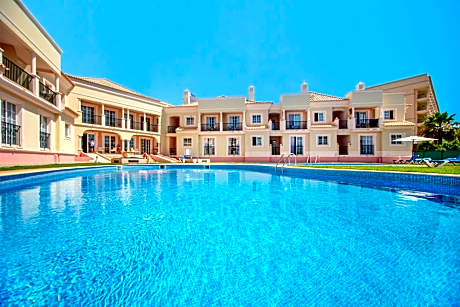 Aquamar Albufeira Aparthotel