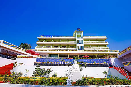 FabHotel Prime Sparv Aulakhs Resort