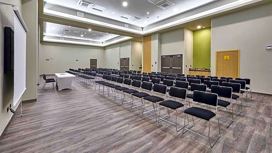 City Express Plus by Marriott Leon Centro de Convenciones