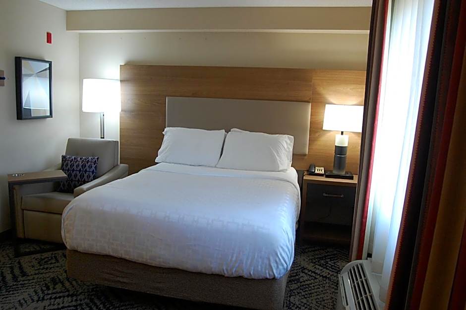 Candlewood Suites Harrisburg By IHG