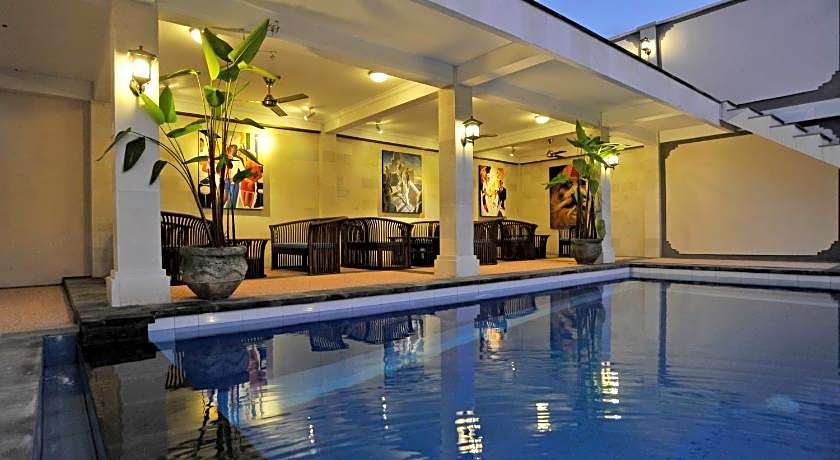 Aquarius Beach Hotel