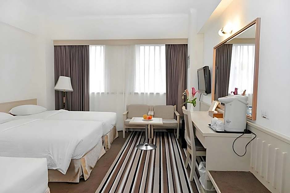 Emperor Hotel