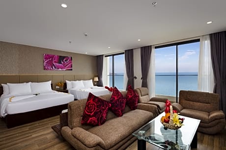 Family Suite Sea View With Balcony
