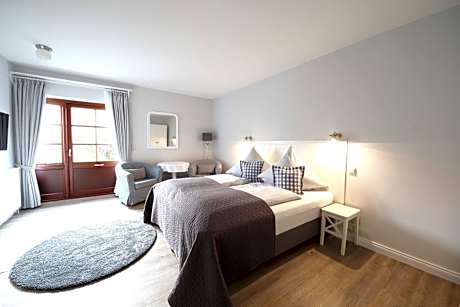 Double Room with Terrace