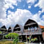Suka Beach Bungalow