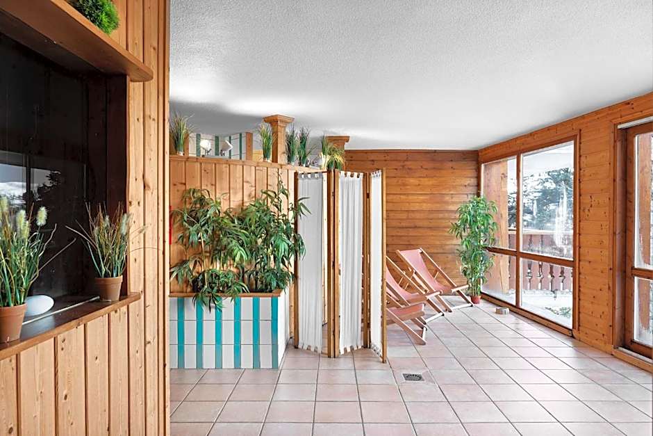 Hôtel Les Balcons Village