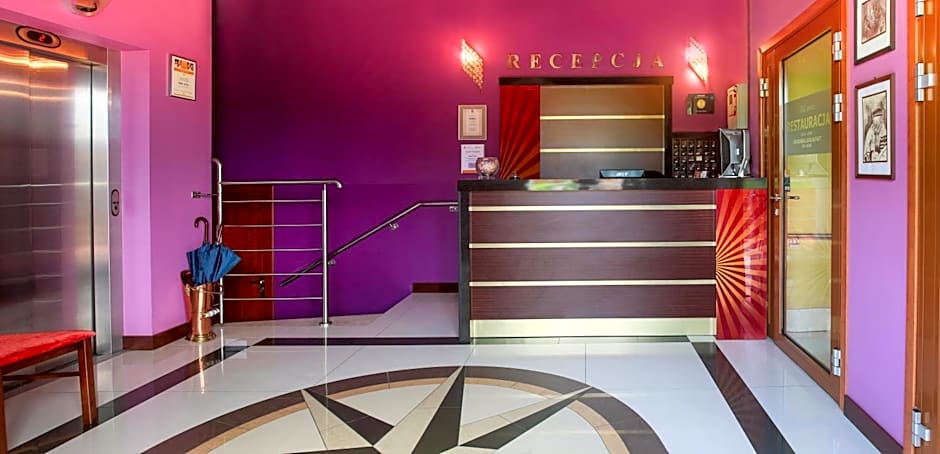 Vinci Hotel Airport