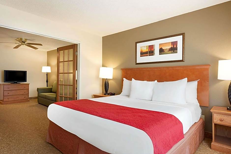 Country Inn & Suites by Radisson Davenport - Quad Cities
