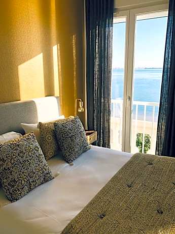 Small Double Room with Sea View