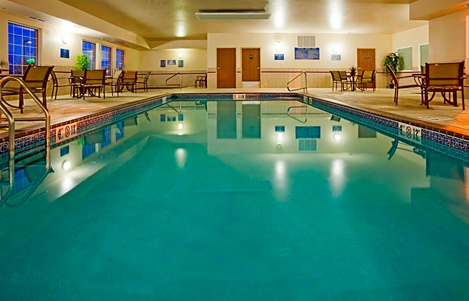 Holiday Inn Express Hotel & Suites Sioux Falls At Empire Mall By IHG