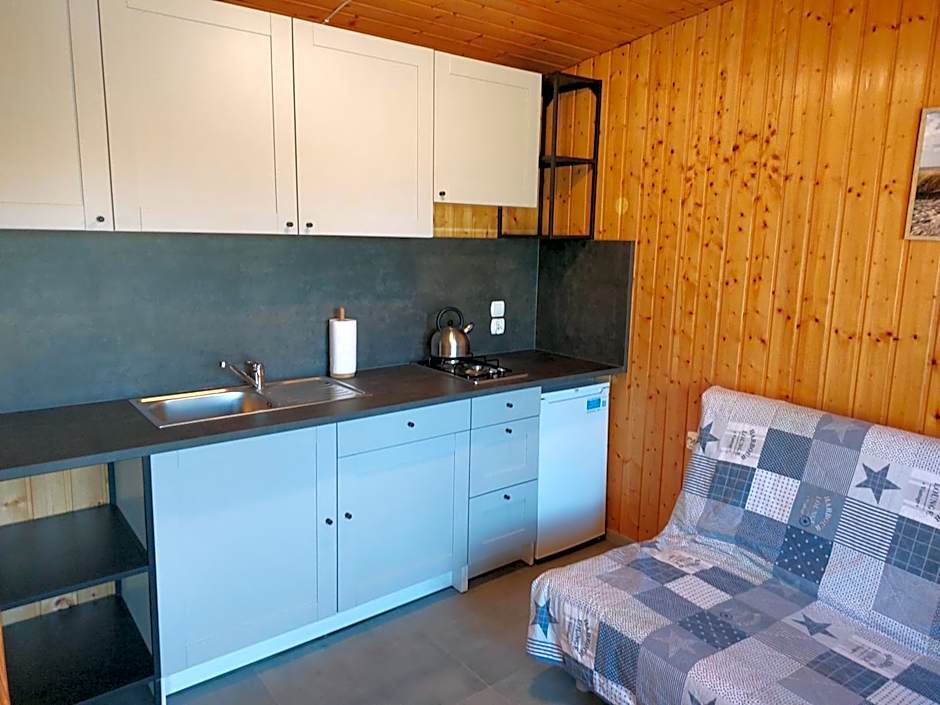 Domki Letniskowe Pod Orzechem Dziwnówek-Wrzosowo