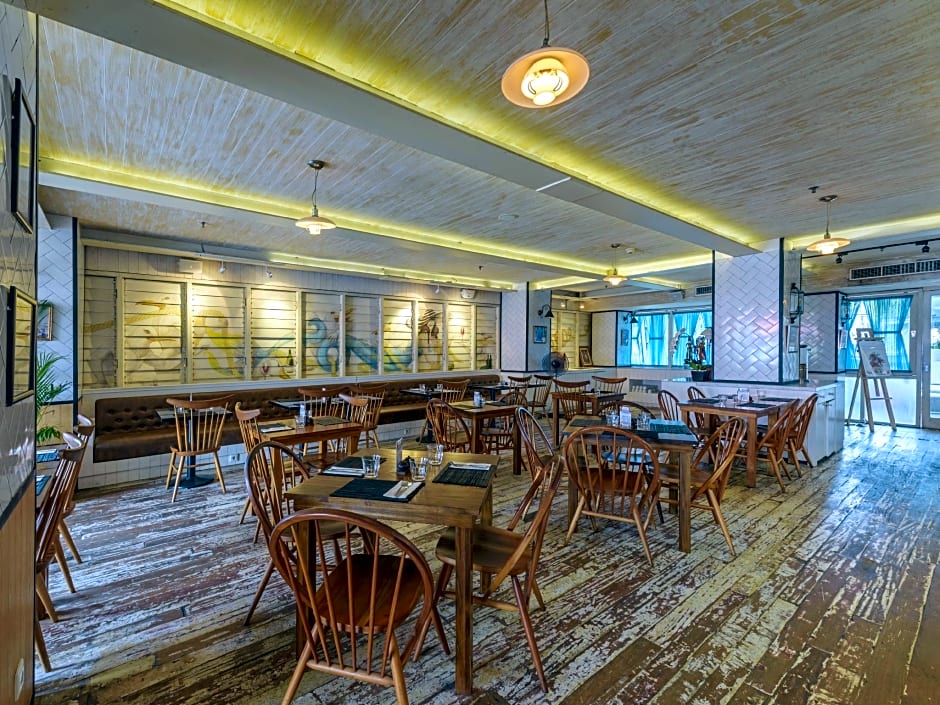 Ize Hotel Seminyak