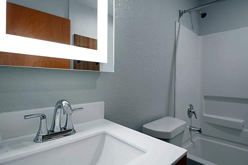 Microtel Inn & Suites By Wyndham Houma