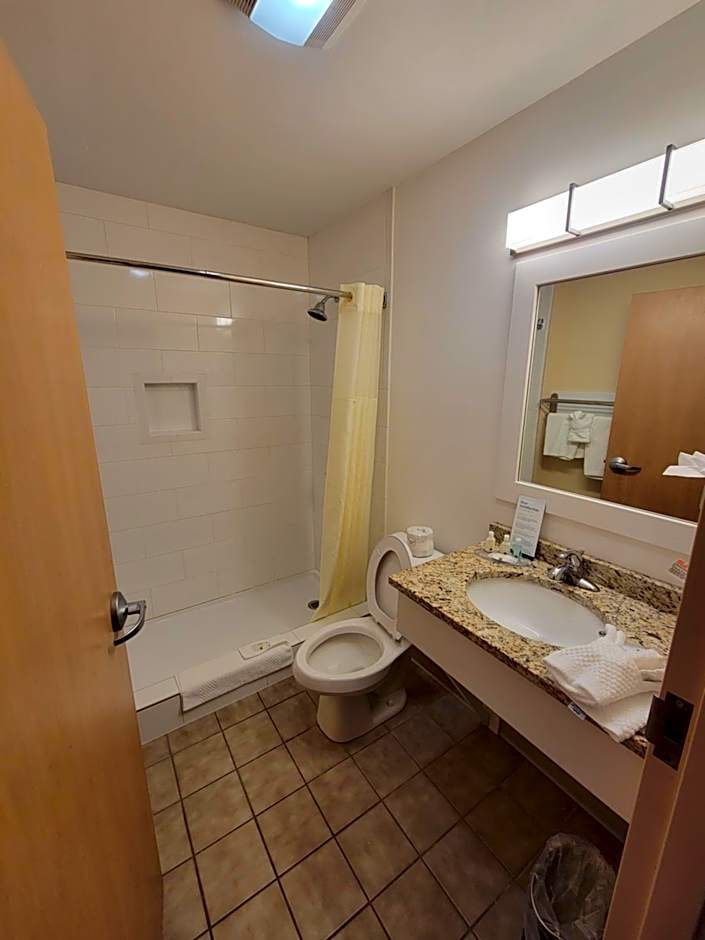 Quality Inn & Suites Prestonsburg next to Mountain Arts Center