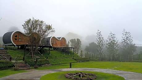Kiri Pura Resort