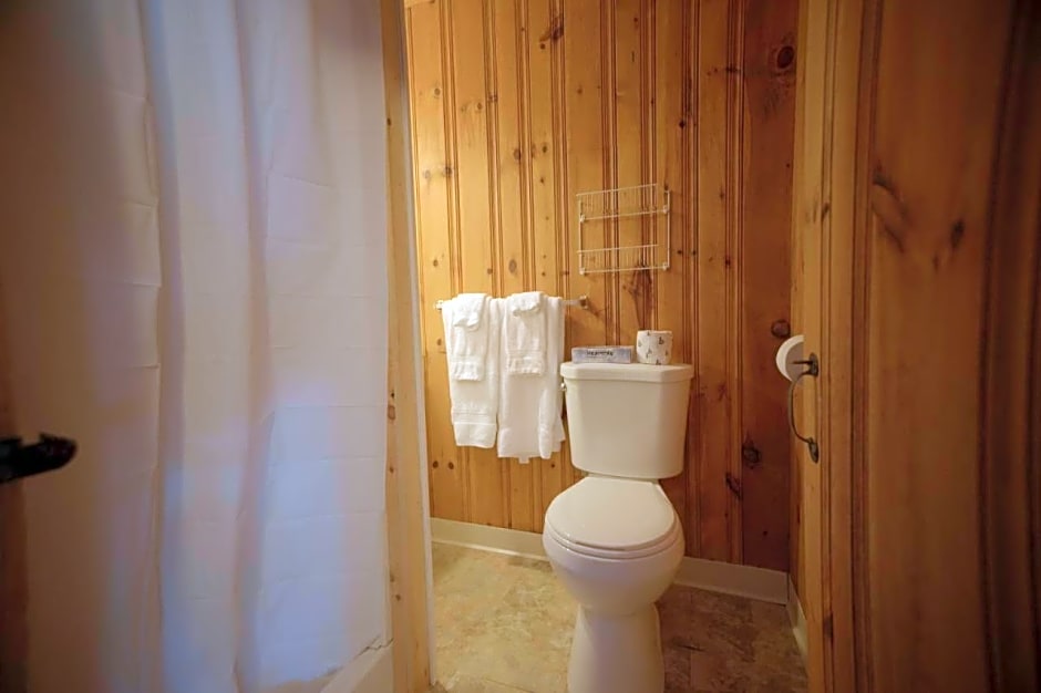 Betty Doon Hotel – Ogunquit, ME
