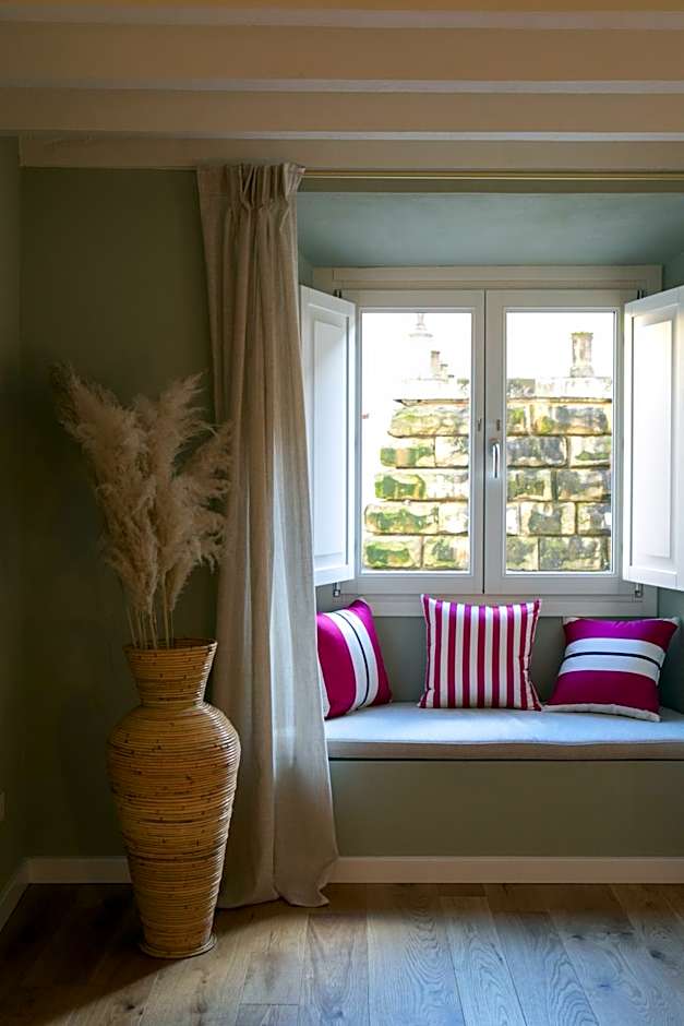 Lunaria Suites - Fyodor Dostoyevsky's house