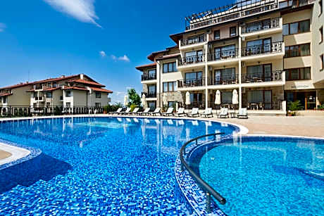 Relax Holiday Complex & Spa