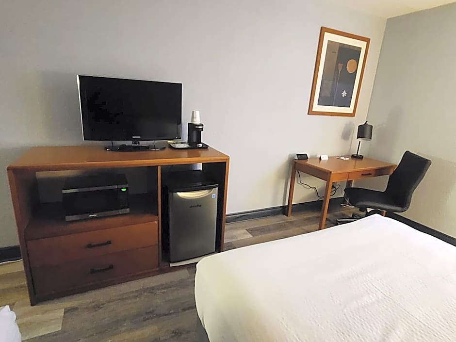 Travelodge by Wyndham Barrie