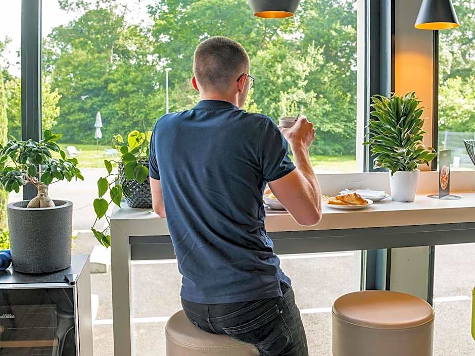 ibis Budget Mâcon Crêches