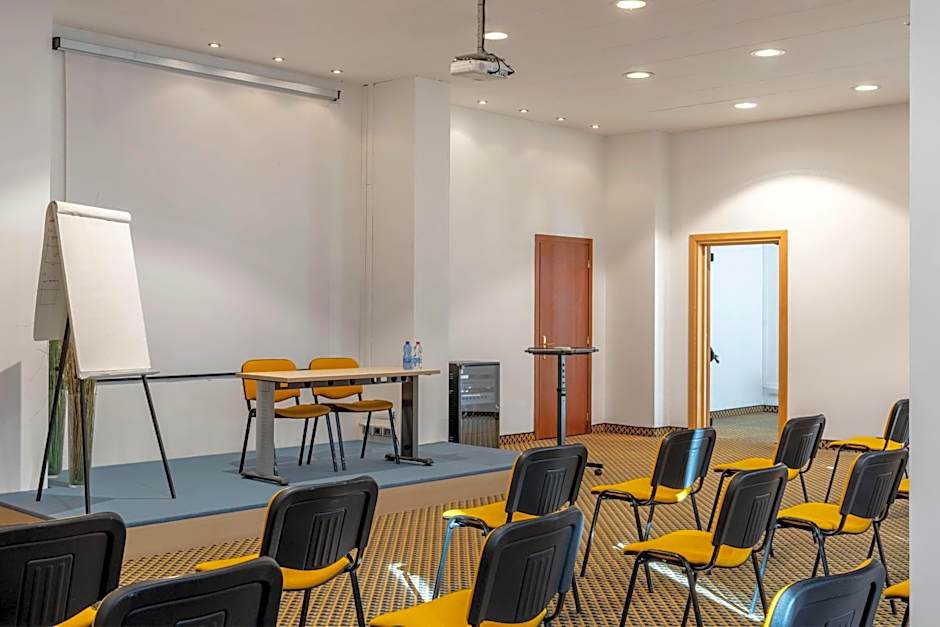 B&B HOTEL Cuneo Cristal