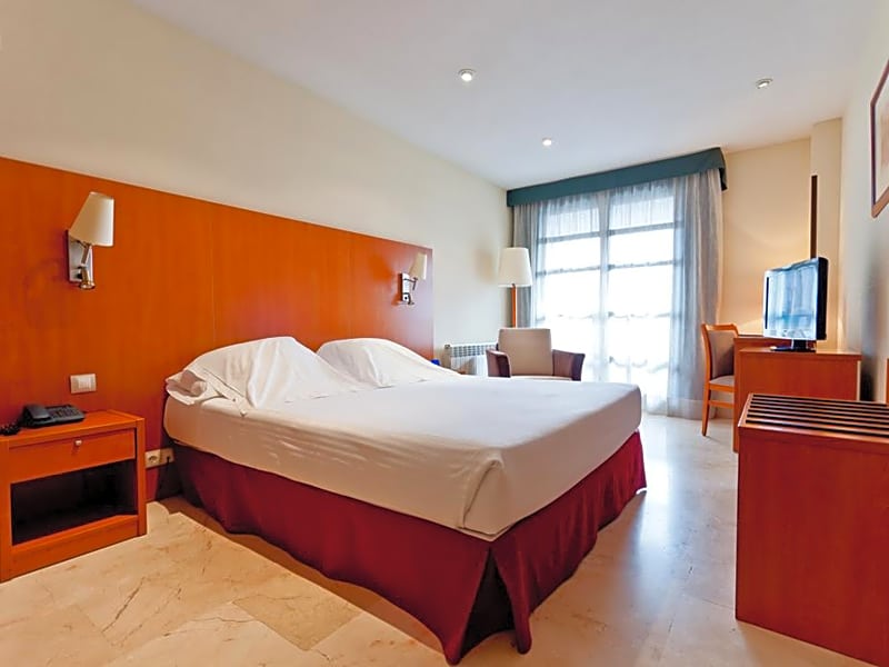 Exe Gran Hotel Almenar