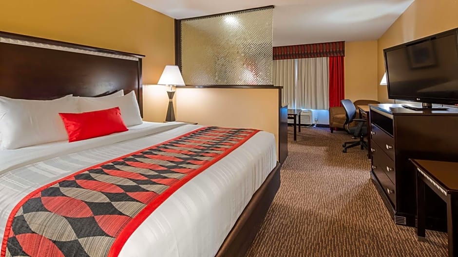 Best Western Plus Bessemer