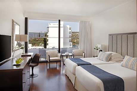 Double or Twin Room with Inland View