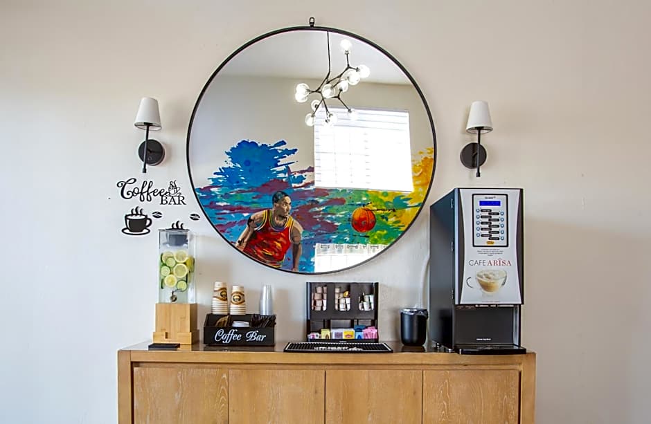 The Hotel Serene Glendale Peoria, Surestay Collection by BW