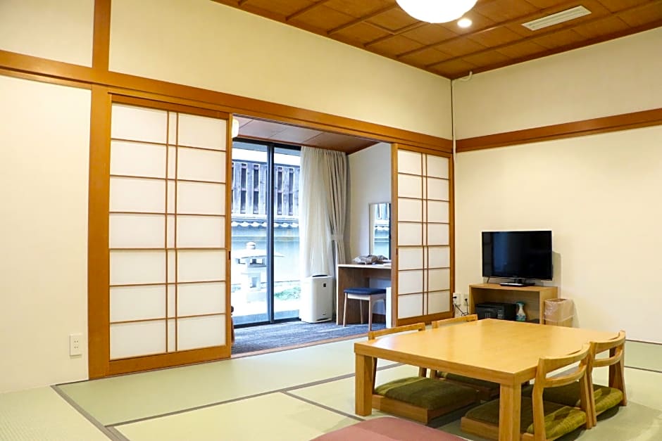 Photo 1 of 13 of Japanese Style, Garden View