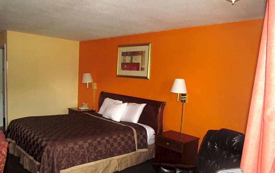 Red Carpet Inn - Augusta