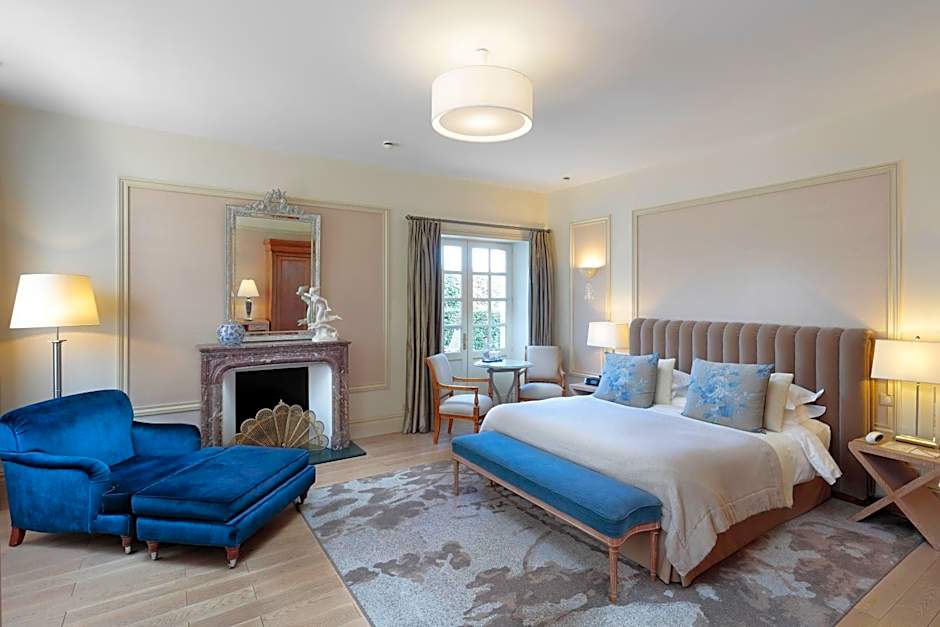 Chateau La Cheneviere