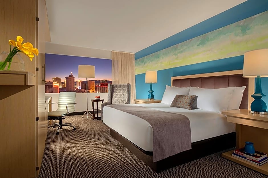 Downtown Grand Hotel & Casino