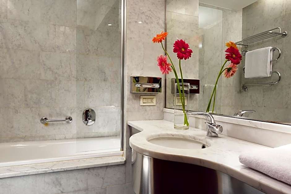 Una Hotel Mediterraneo