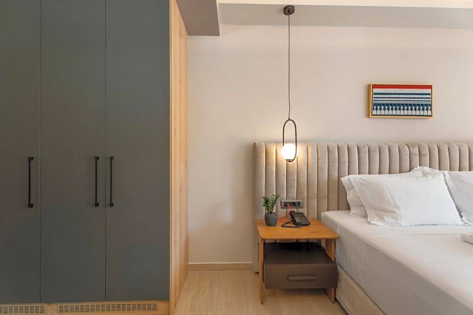 Ennea Muses Rooms and Suites