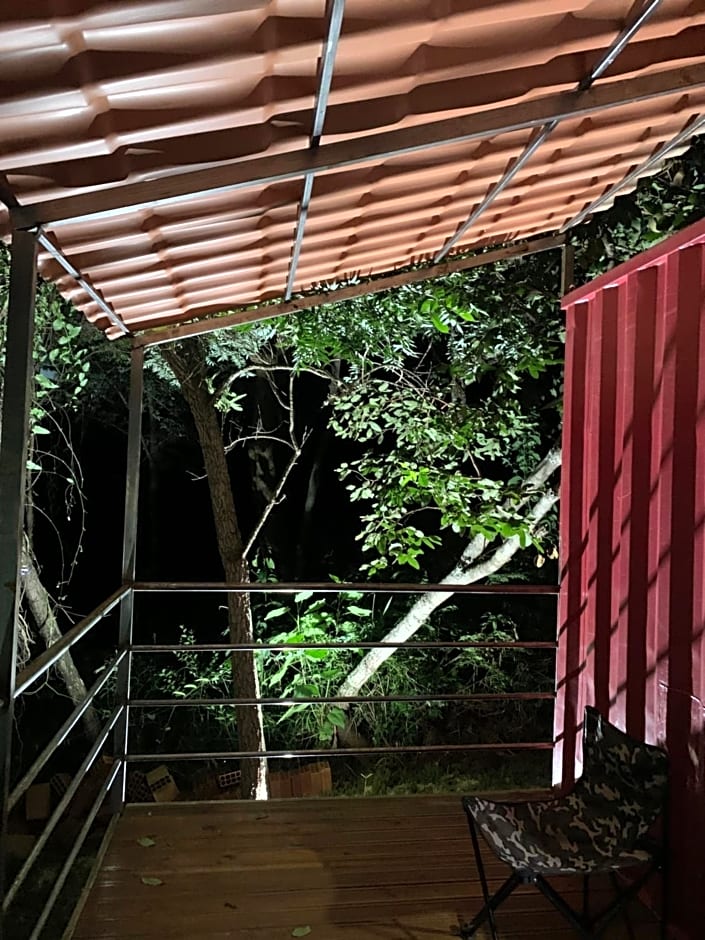 Pousada Cipó Container Chalés Privativos com lareira - Centro da cidade