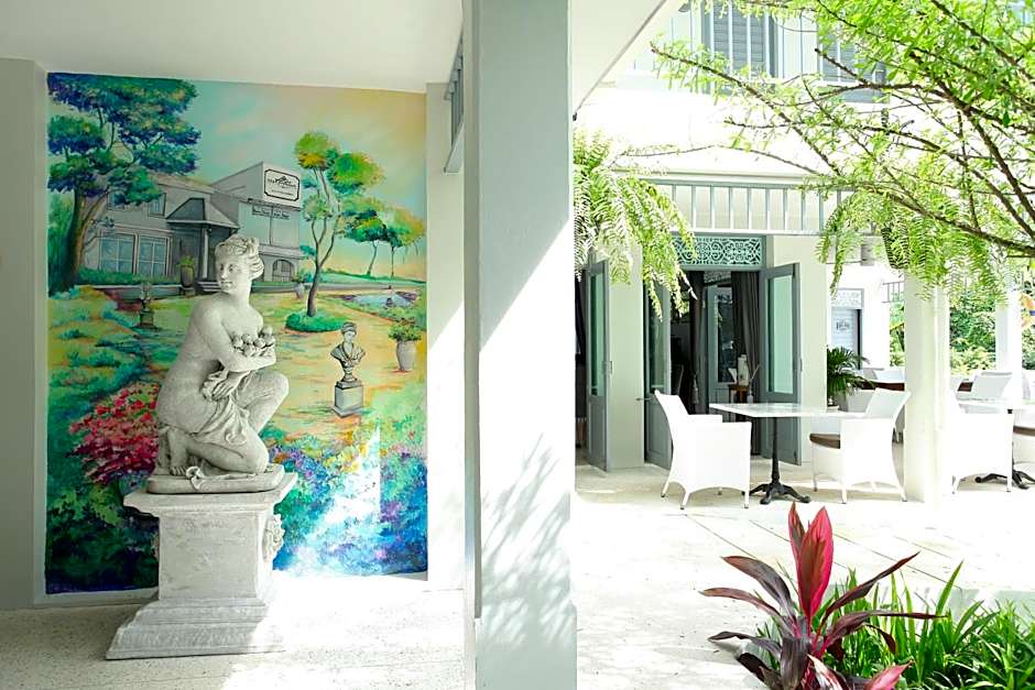 Villa Amphawa