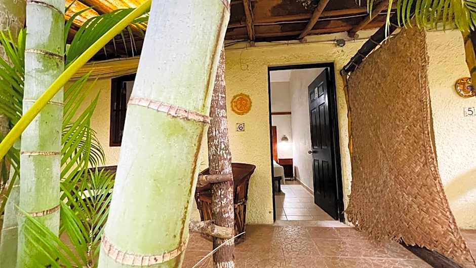 Hotel B&B by Playa del Karma