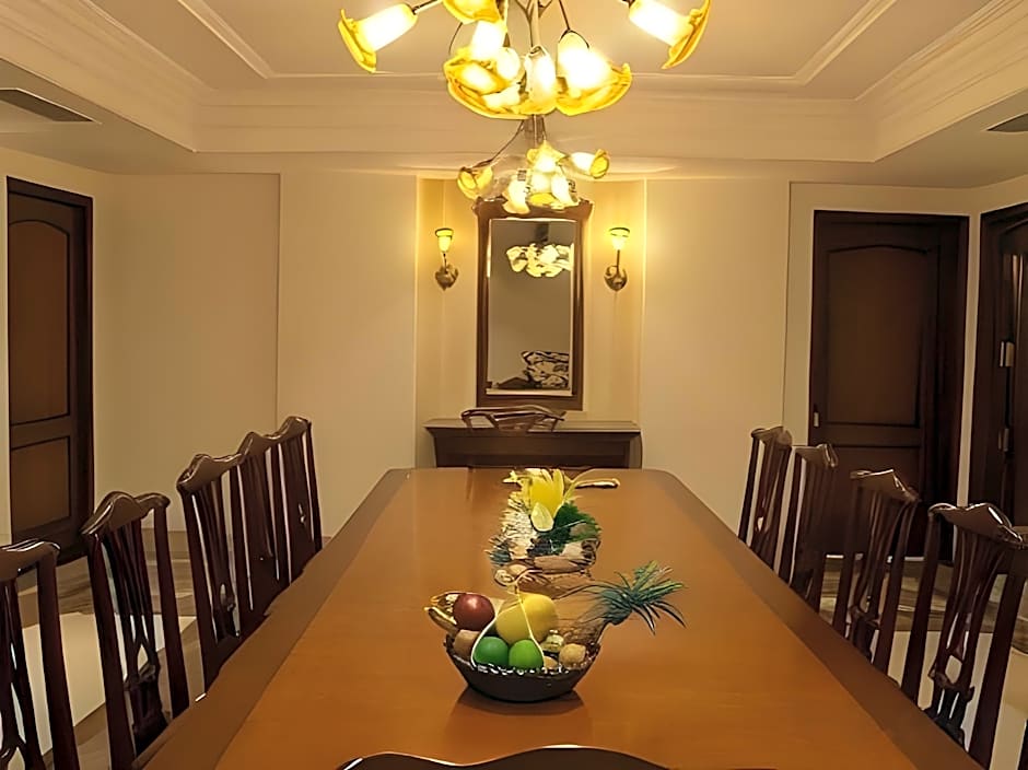 The Bristol Hotel - Gurgaon