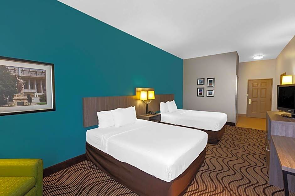 La Quinta Inn & Suites by Wyndham Midland North