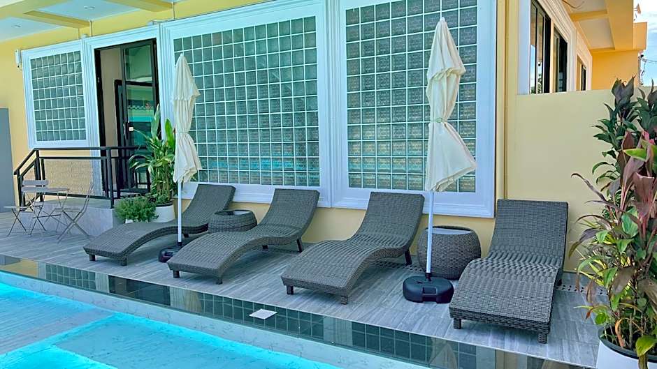 USABAI Riverside Boutique Hotel