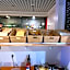 Brit Hotel Porte d'Espagne