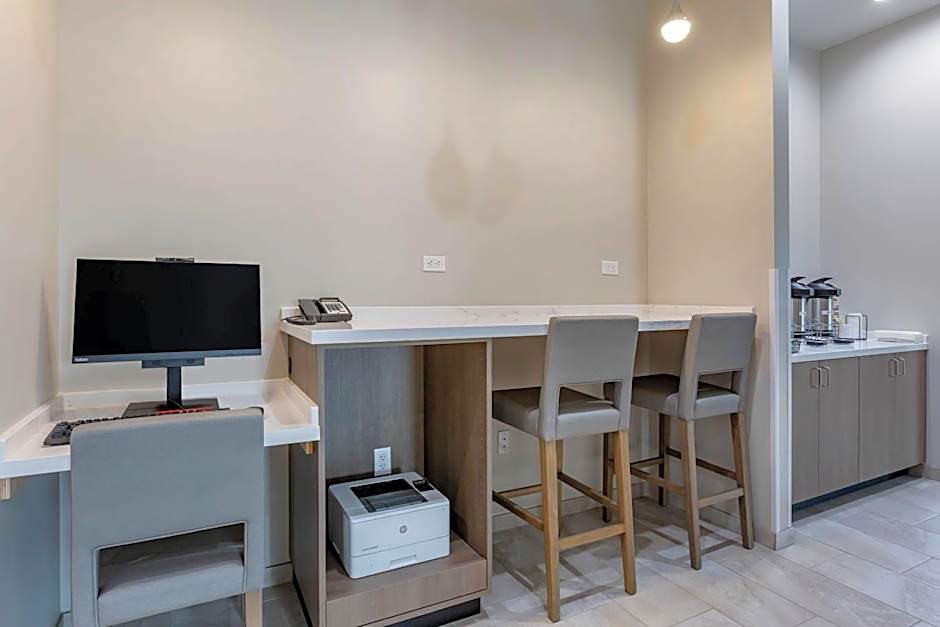 Comfort Suites Scottsdale Talking Stick Entertainment District