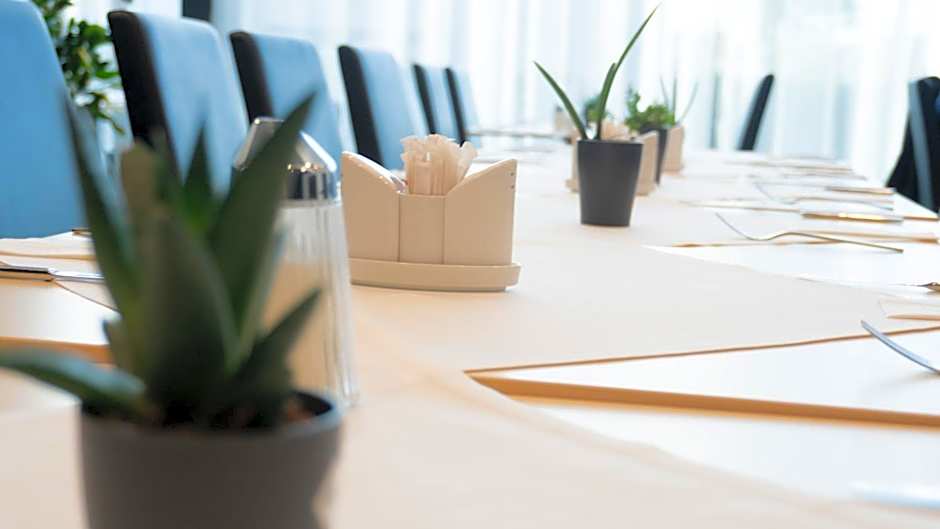 Pannonia Tower Hotel