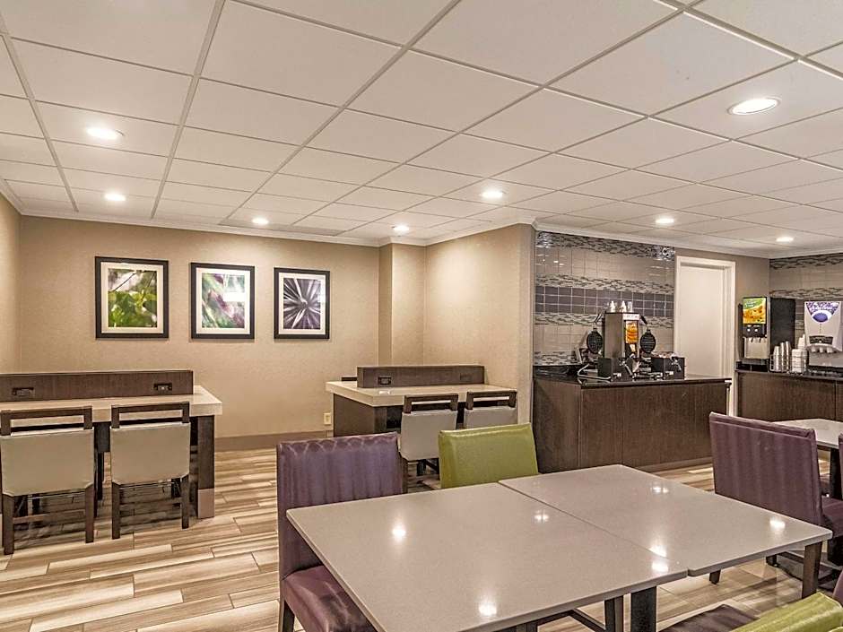 Wingate by Wyndham Brunswick GA / I-95