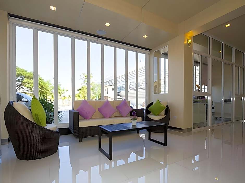 The Ozone Boutique Hotel