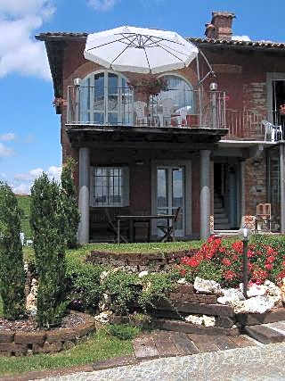 Red Wine - Guest House