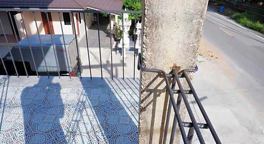 Black Elephant Boutique