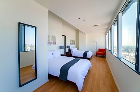 Junior Penthouse